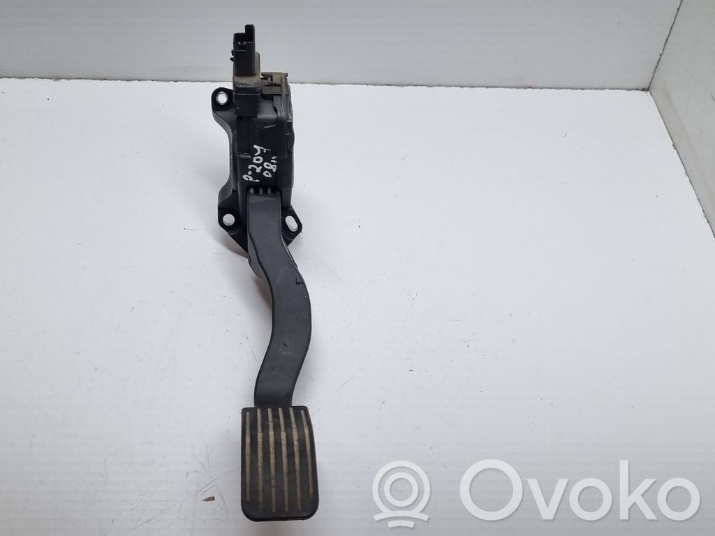 Peugeot 207 Accelerator throttle pedal 