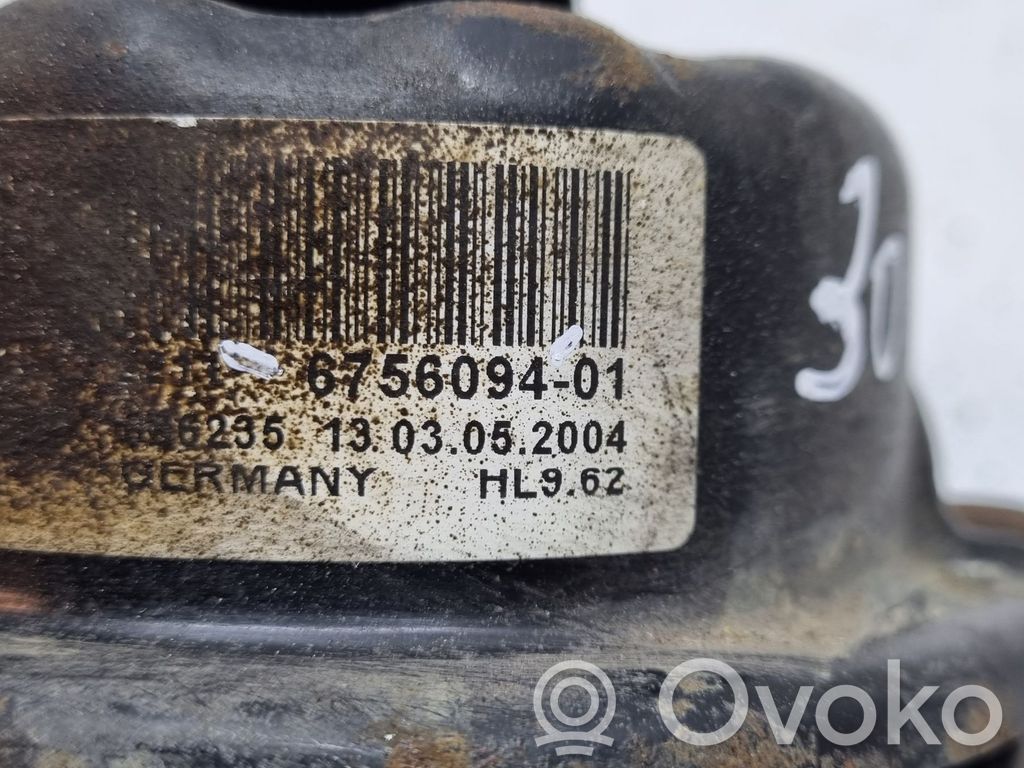 BMW 7 E65 E66 Engine mount bracket 
