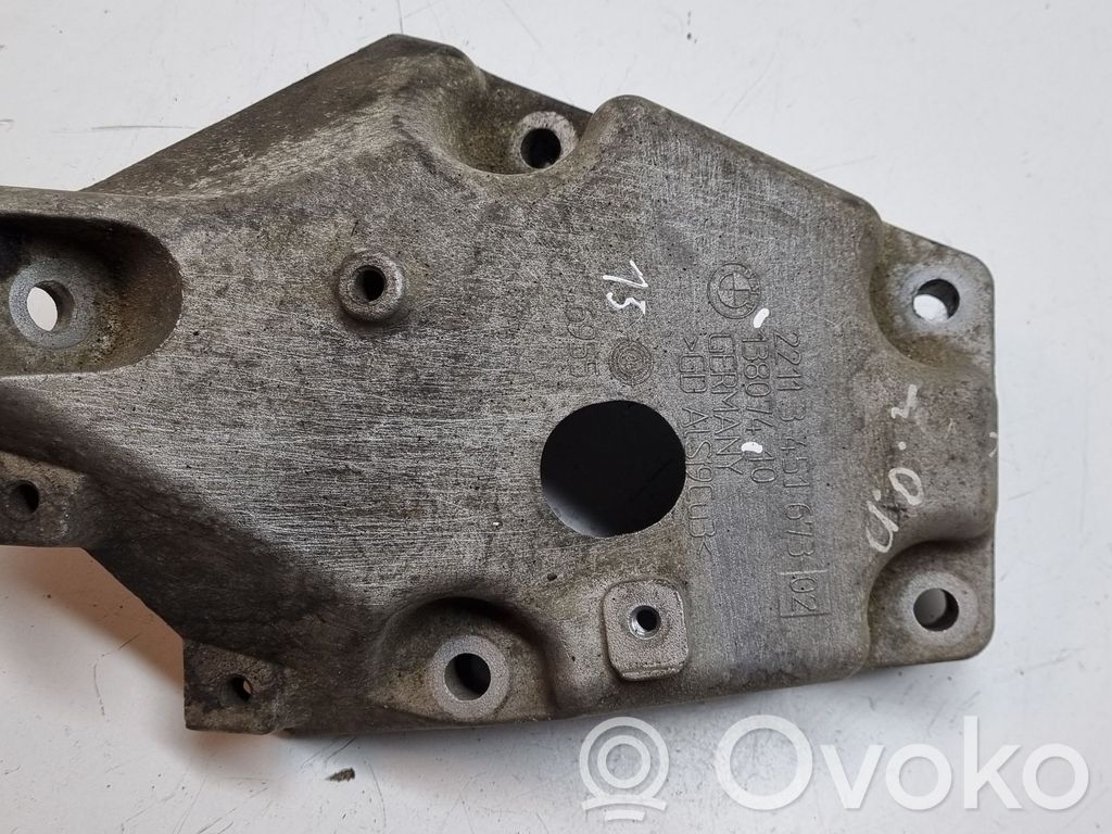 BMW X3 E83 Engine mounting bracket 