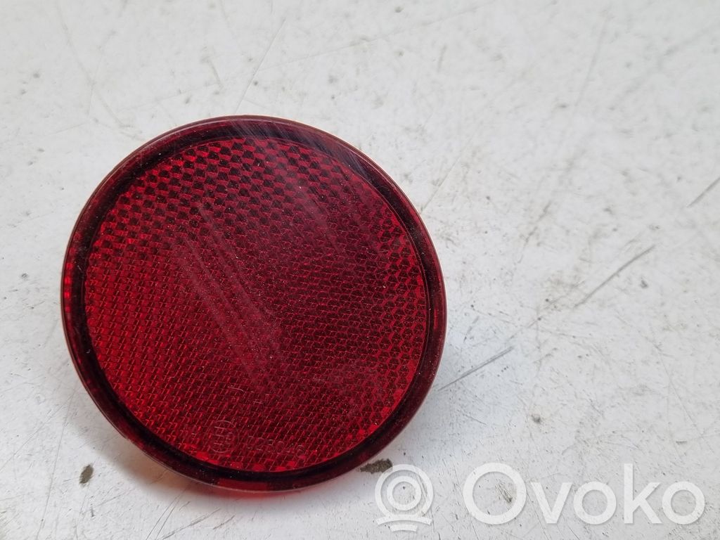 Nissan Qashqai Reflector spate 