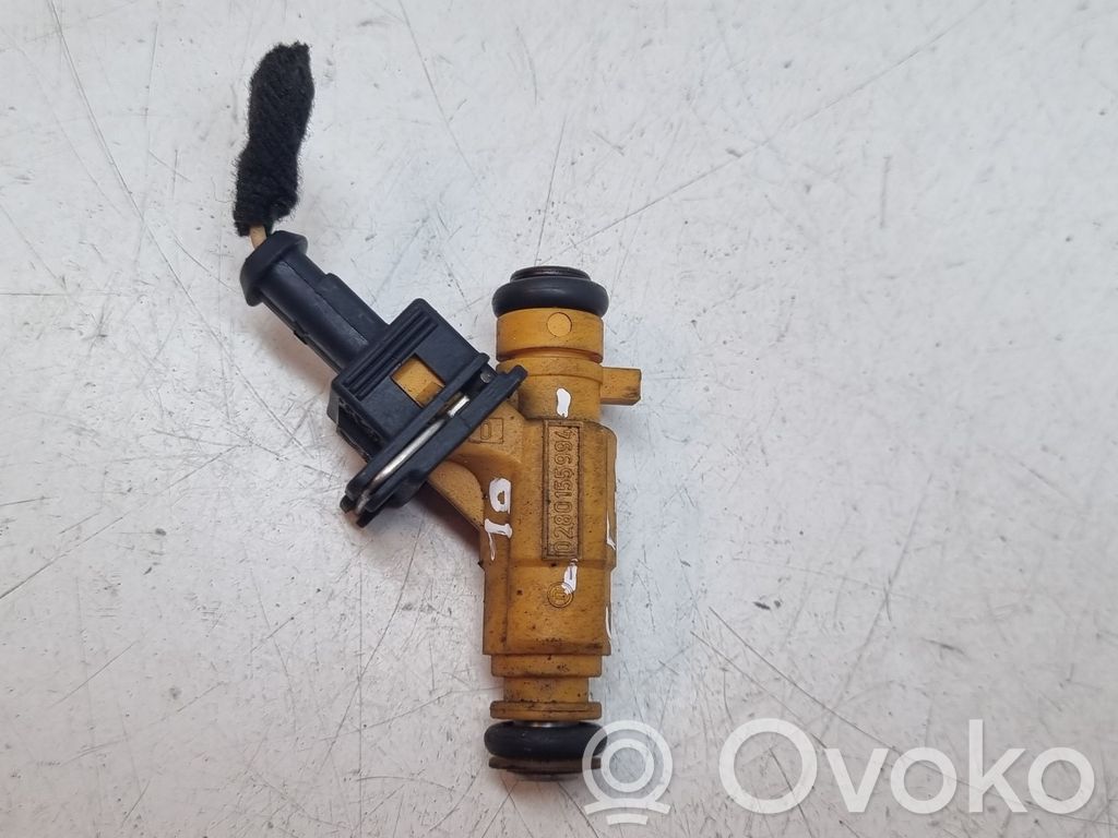 Citroen C5 Fuel injector 