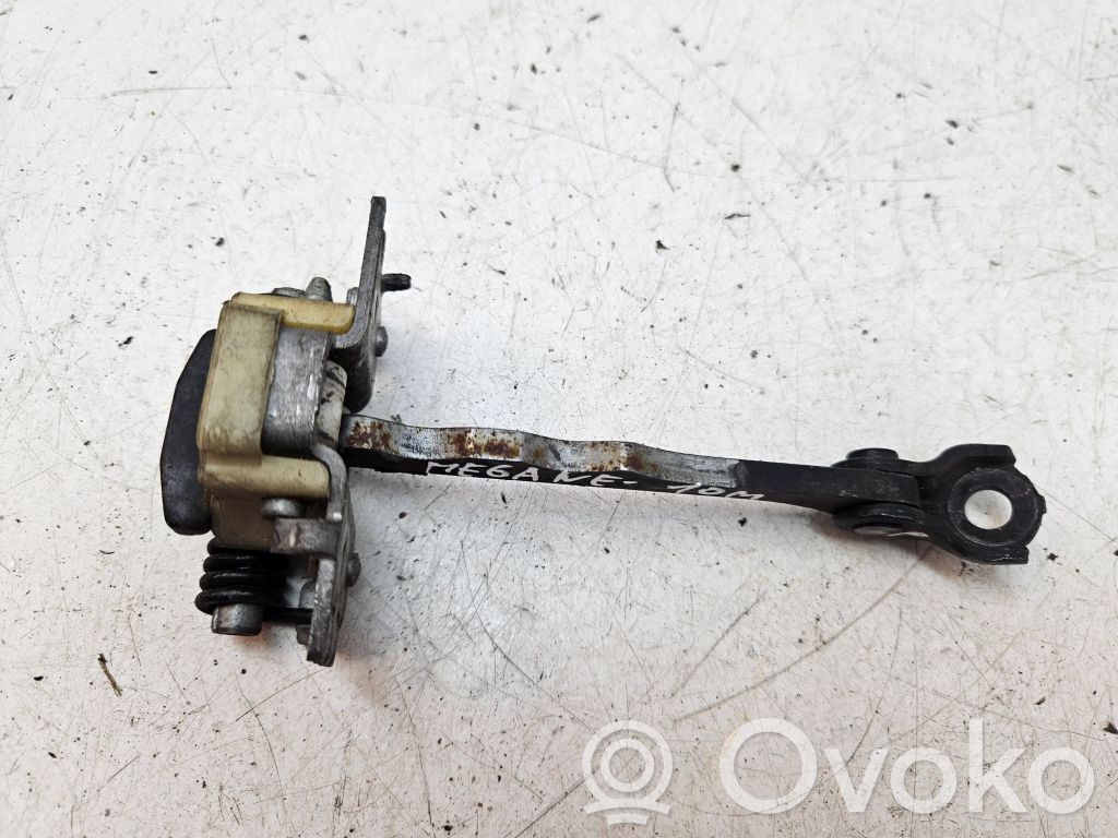Renault Megane III Etuoven pidätin 