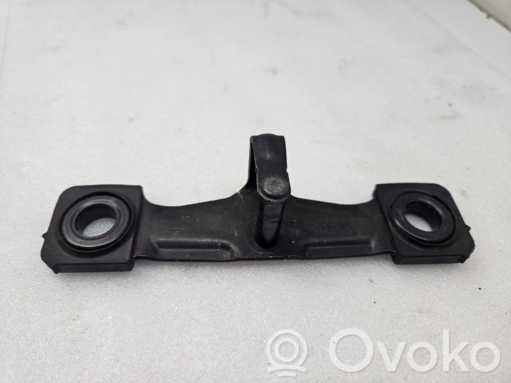 Volkswagen ID. Buzz Loading door lock loop/hook striker 
