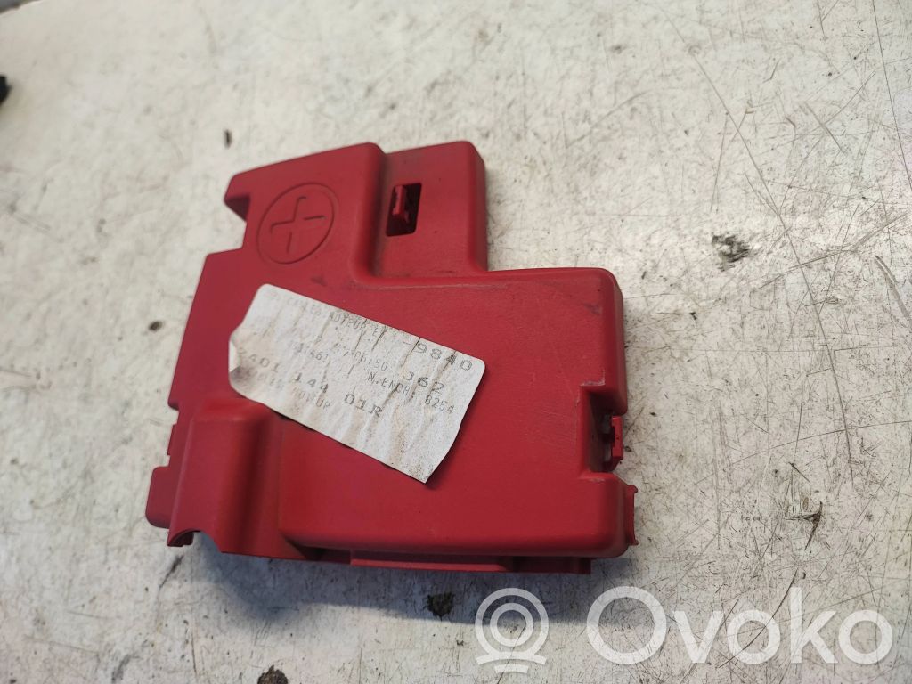 Opel Movano B Deckel Sicherungskasten 
