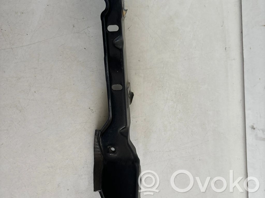 Opel Vivaro Fender mounting bracket 