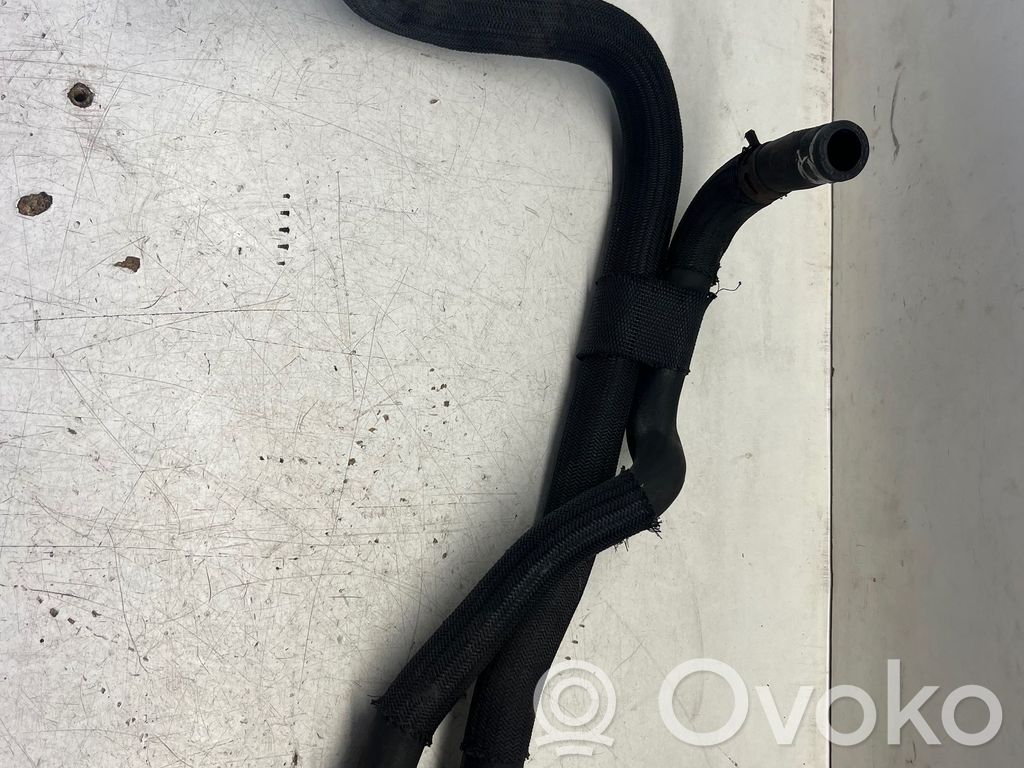 Opel Vivaro Engine coolant pipe/hose 