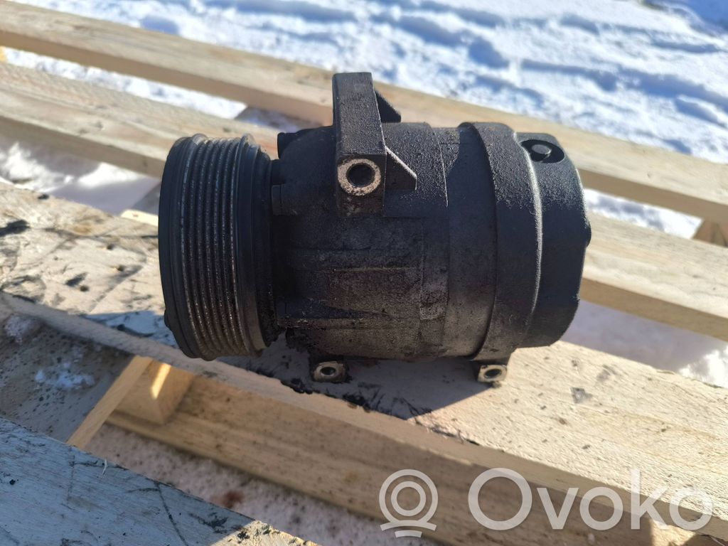 Renault Trafic II (X83) Air conditioning (A/C) compressor (pump) 