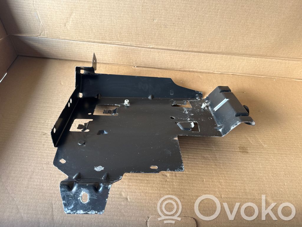 Renault Trafic II (X83) Engine control unit holder 