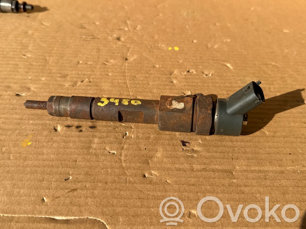 Renault Trafic II (X83) Inyector de combustible 