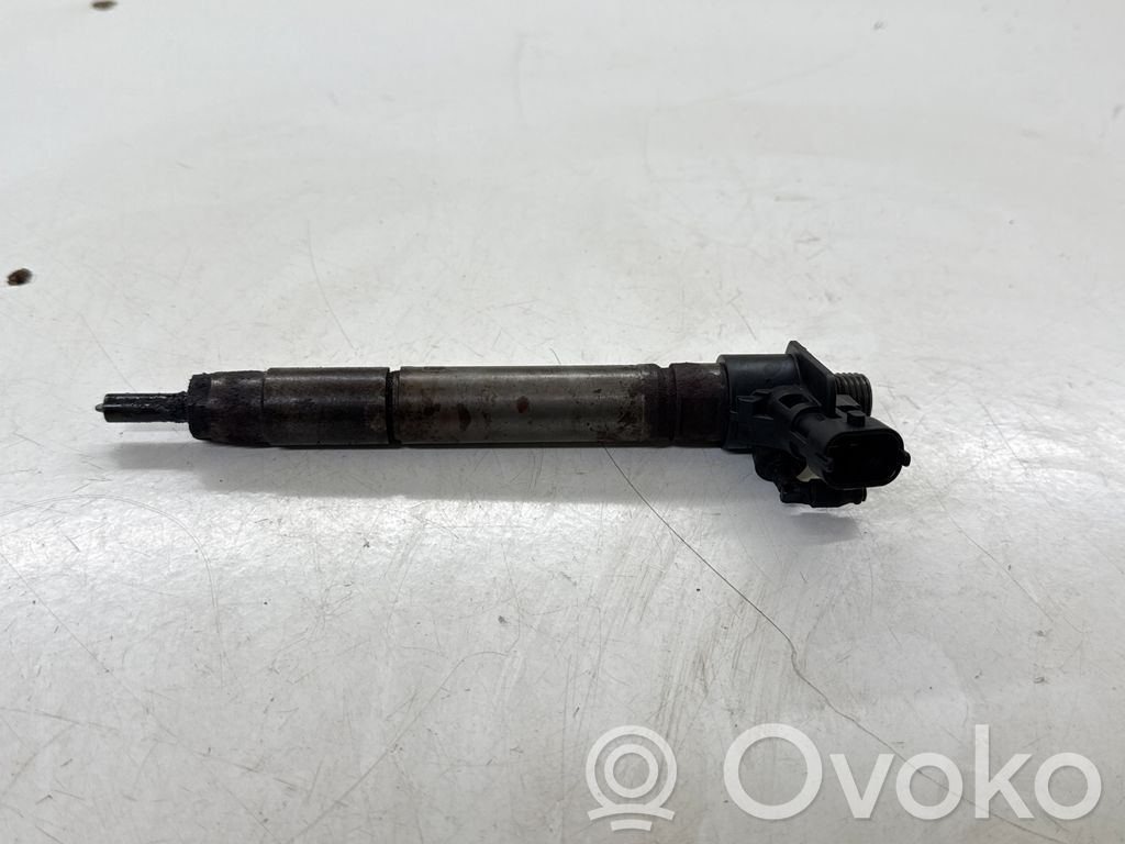 Peugeot 4007 Fuel injector 