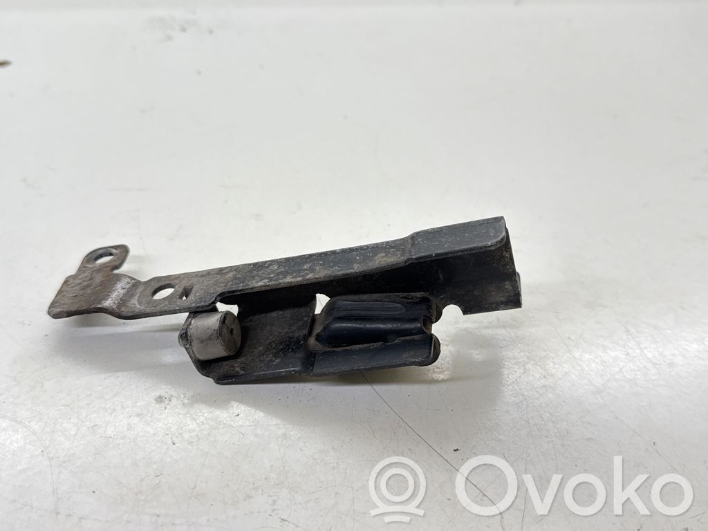 Opel Vivaro Sliding door check strap stopper 