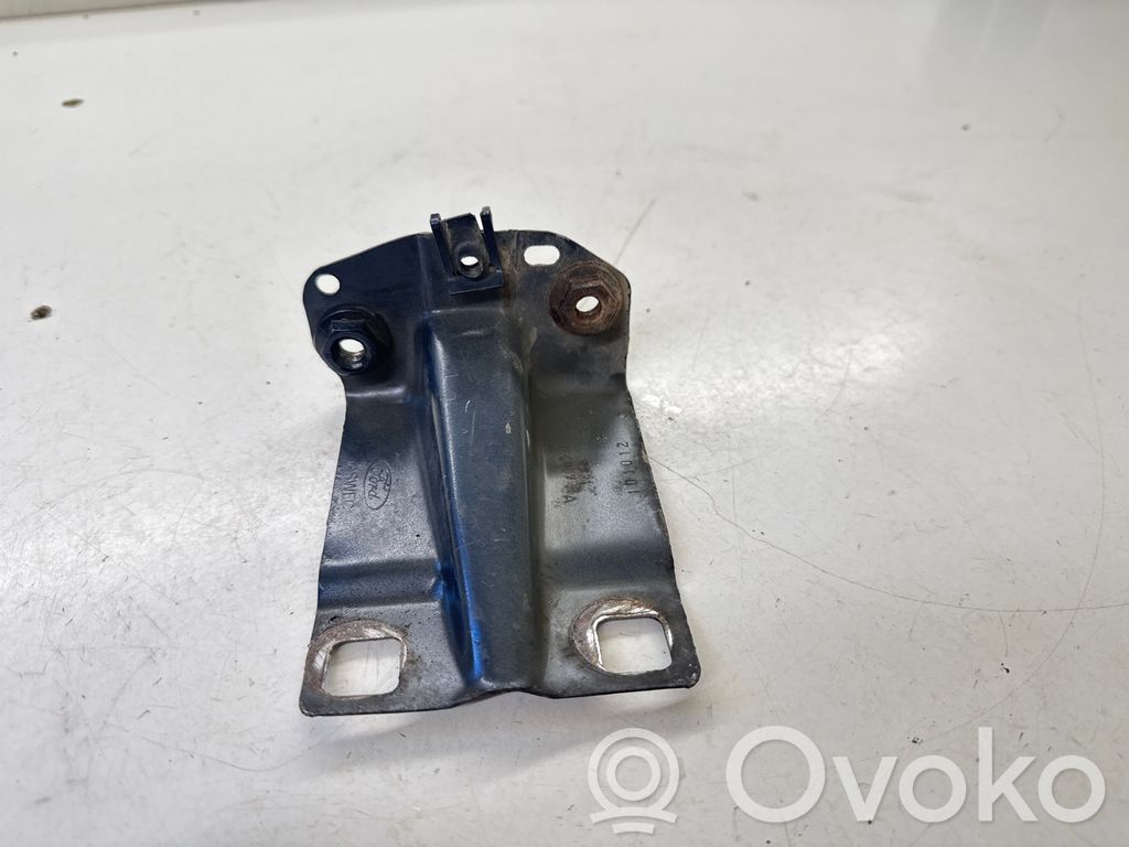 Ford Transit Custom Fender mounting bracket 