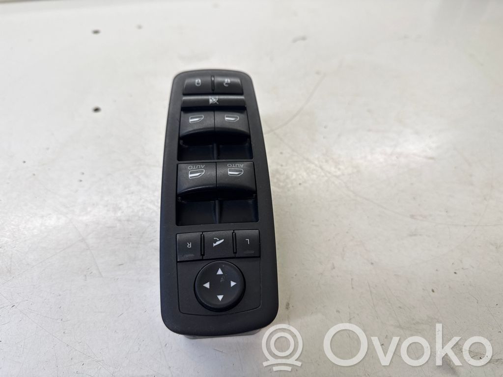 Ram 1500 Electric window control switch 
