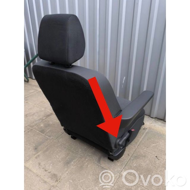 Renault Master III Sitzverstellknopf 