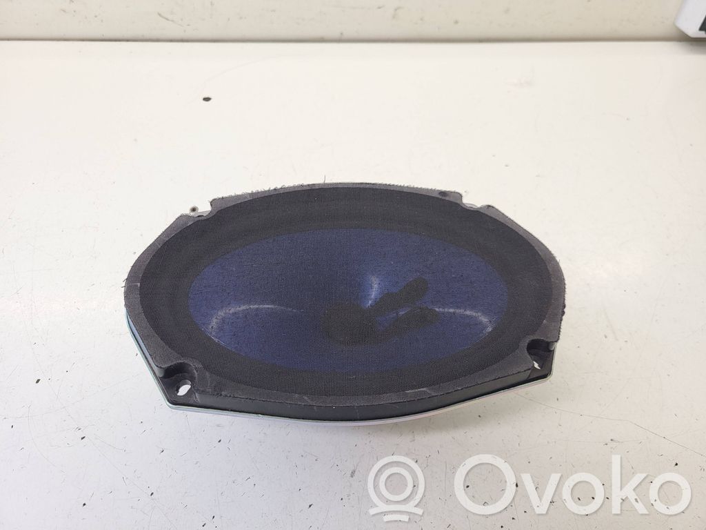 Dodge Challenger Front door speaker 