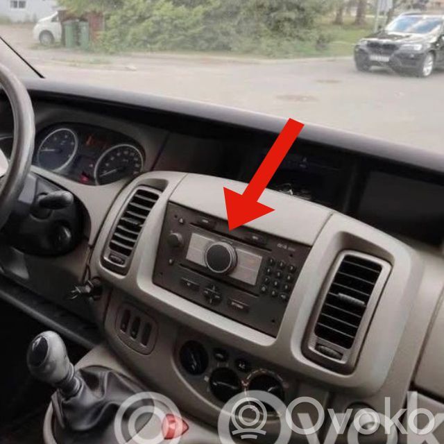 Opel Vivaro Panel / Radioodtwarzacz CD/DVD/GPS 