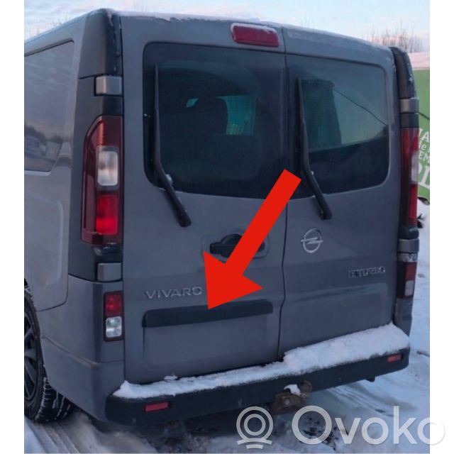 Opel Vivaro Éclairage de plaque d'immatriculation 