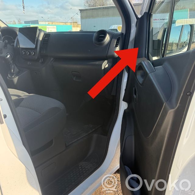 Opel Vivaro Altro elemento di rivestimento della portiera anteriore 