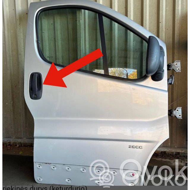 Opel Vivaro Klamka zewnętrzna drzwi przednich 