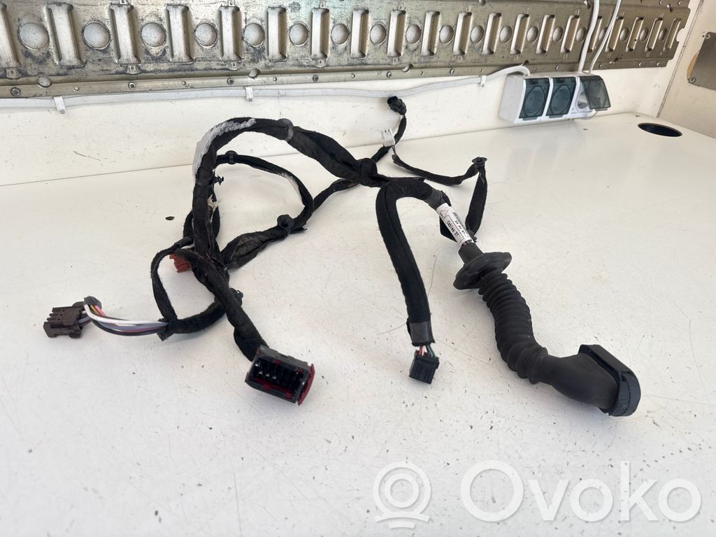 Opel Vivaro Cablaj ușă față 