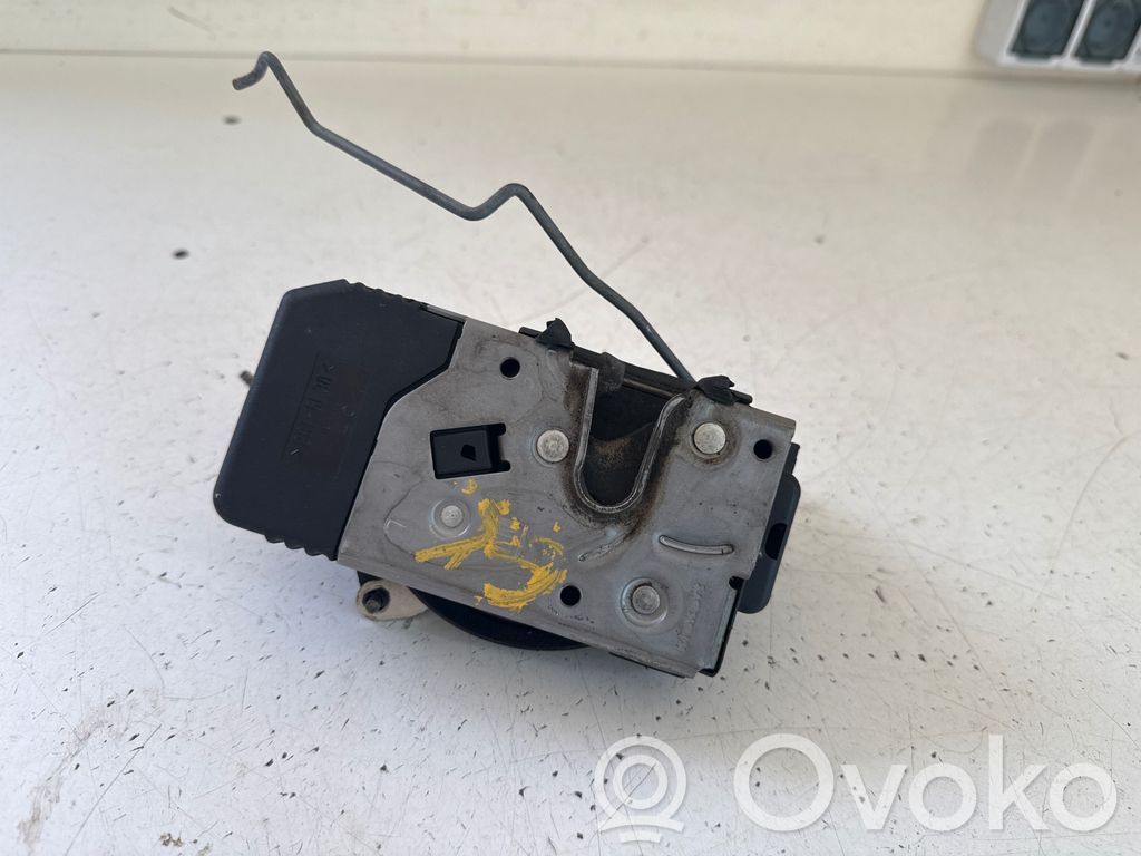 Opel Vivaro Încuietoare ușă încărcare 