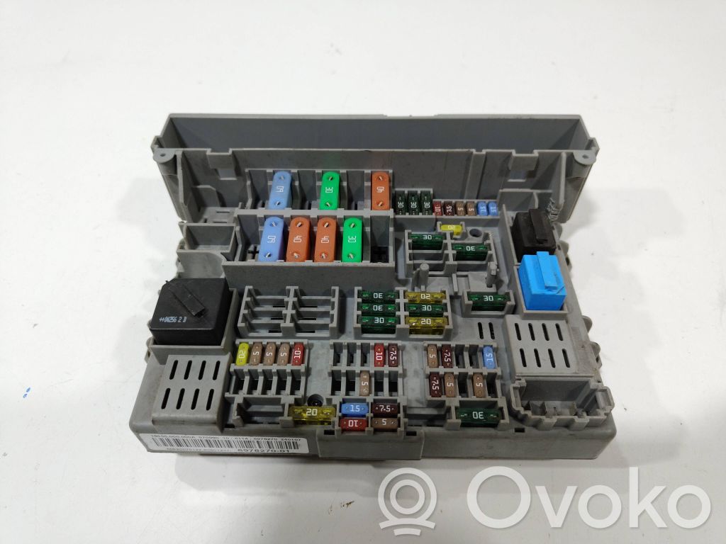 BMW 3 E90 E91 Módulo de fusible 
