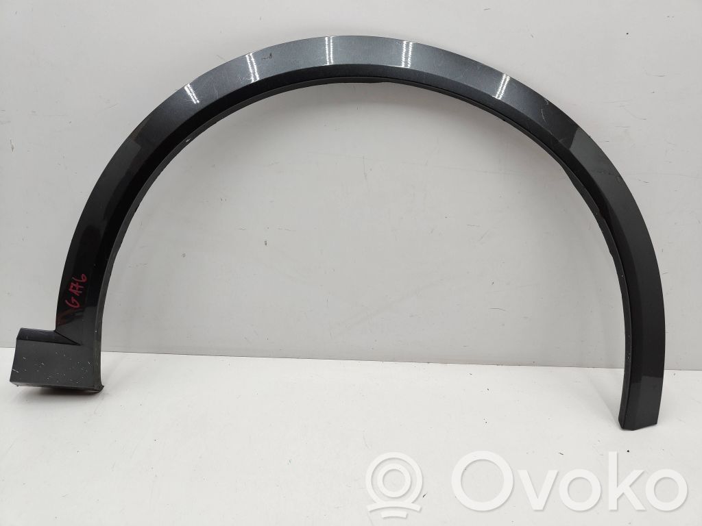 Audi e-tron Front arch trim 