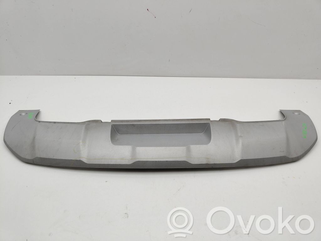 Audi Q2 - Moldura embellecedora de la barra del amortiguador trasero 