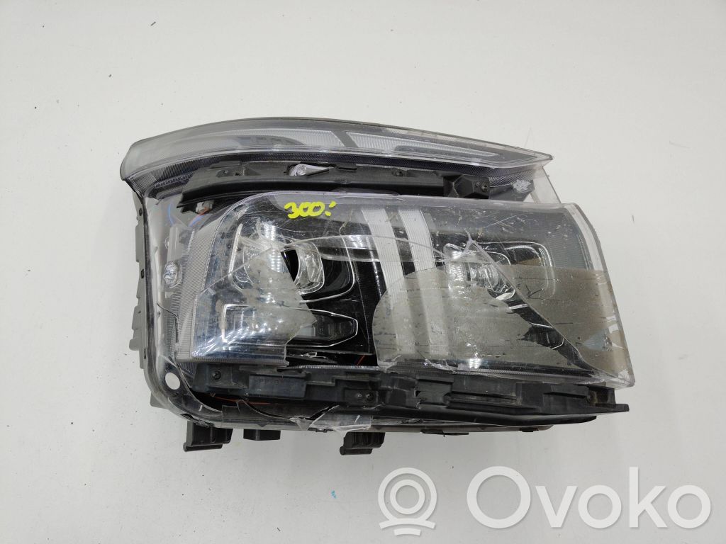 Lampa przednia   92102S1600