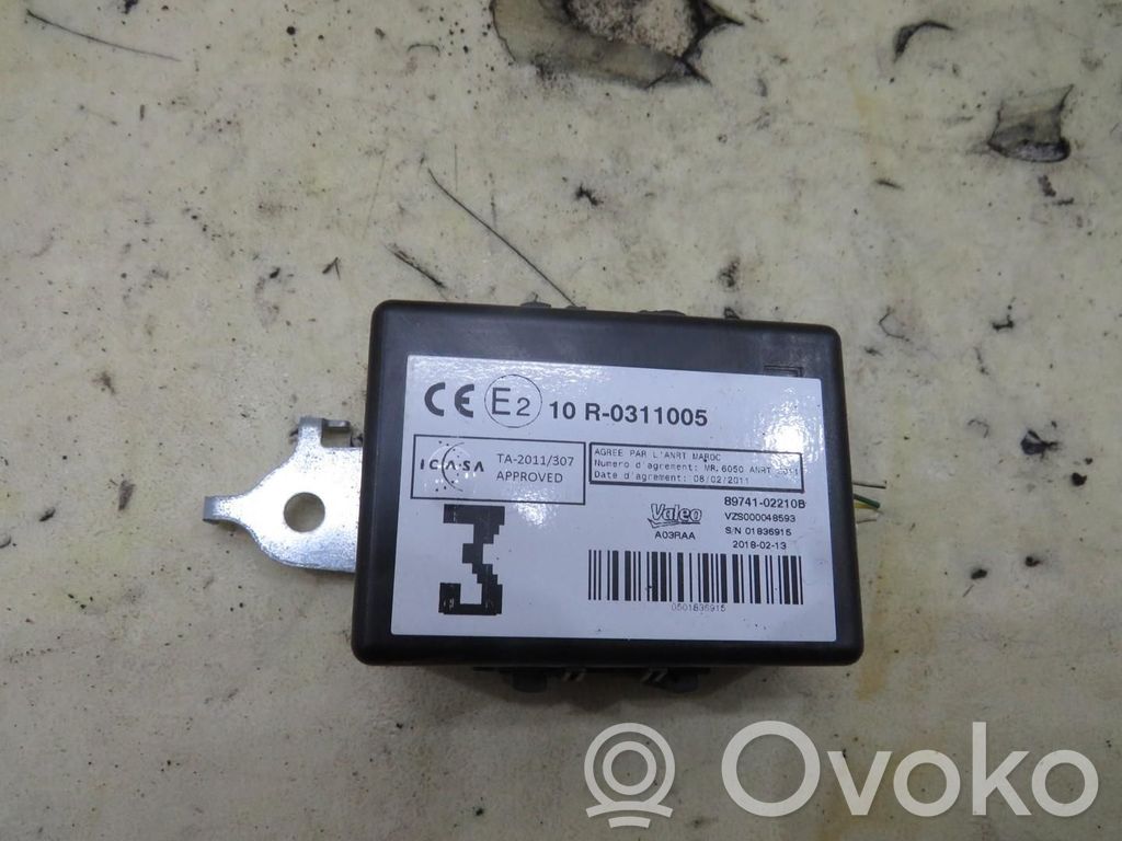 Toyota Avensis T270 Unité de commande / module de verrouillage centralisé porte 