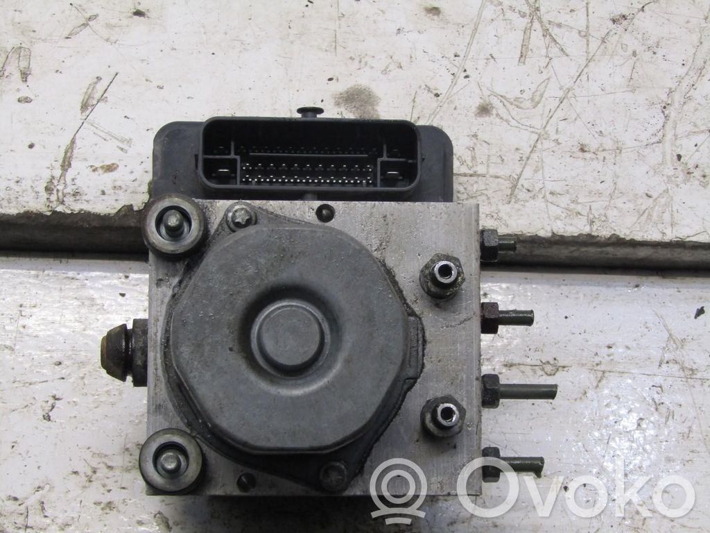 Nissan X-Trail T32 ABS Blokas 