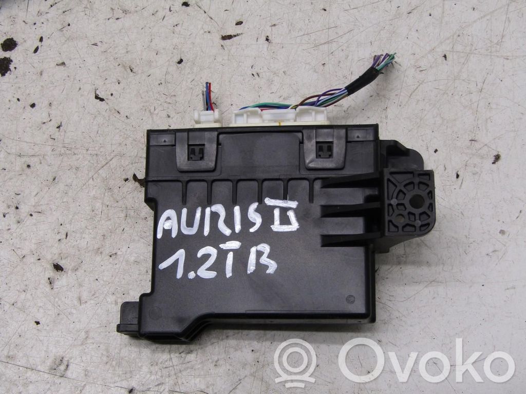 Toyota Auris E180 Air conditioner control unit module 