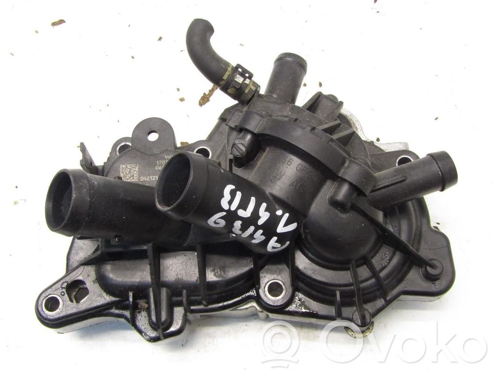 Audi A4 S4 B9 Vesipumppu 