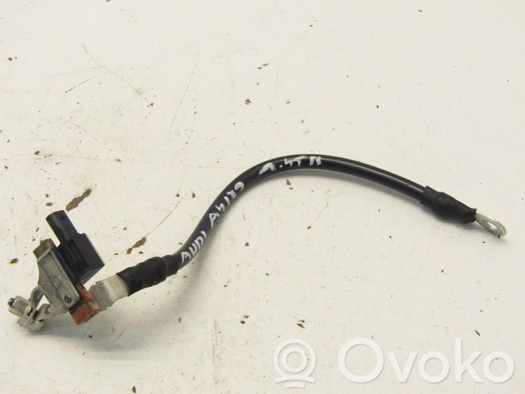 Audi A4 S4 B9 Minus / Klema / Przewód akumulatora 