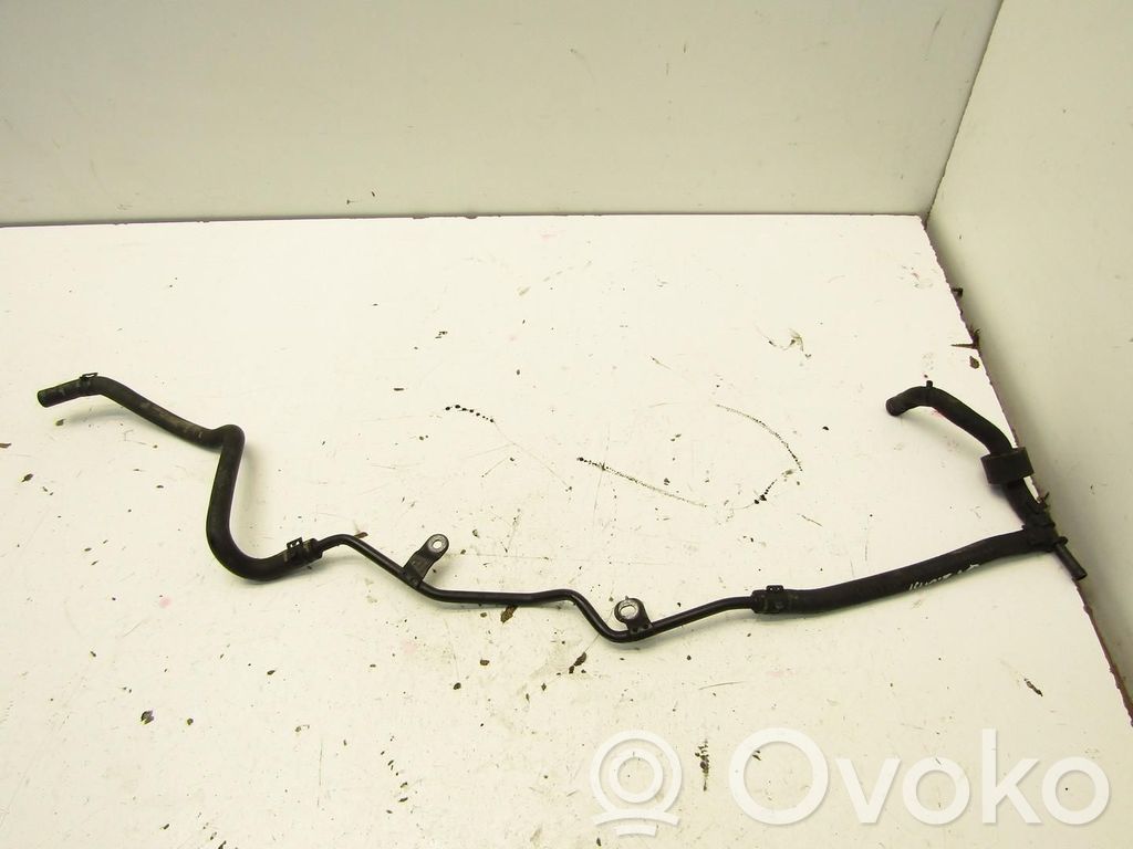 Audi Q3 8U Engine coolant pipe/hose 