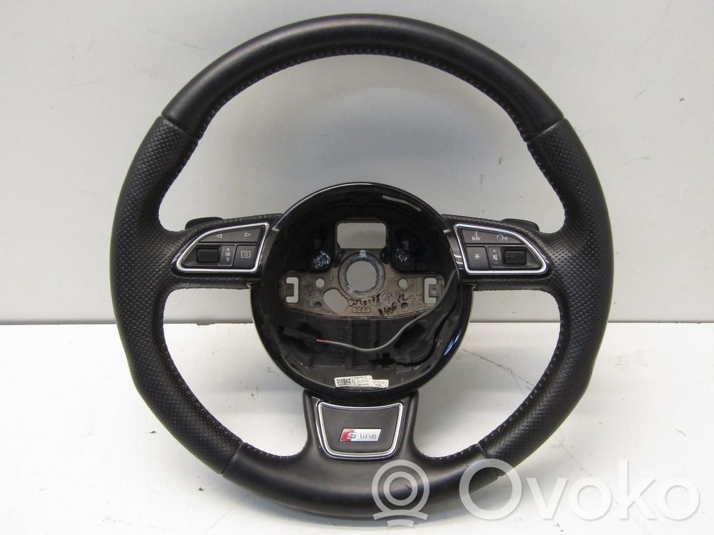 Audi Q3 8U Steering wheel 