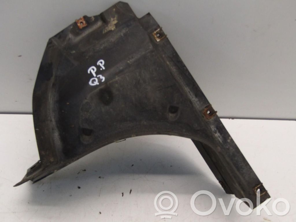 Audi Q3 8U Priekinis posparnis 