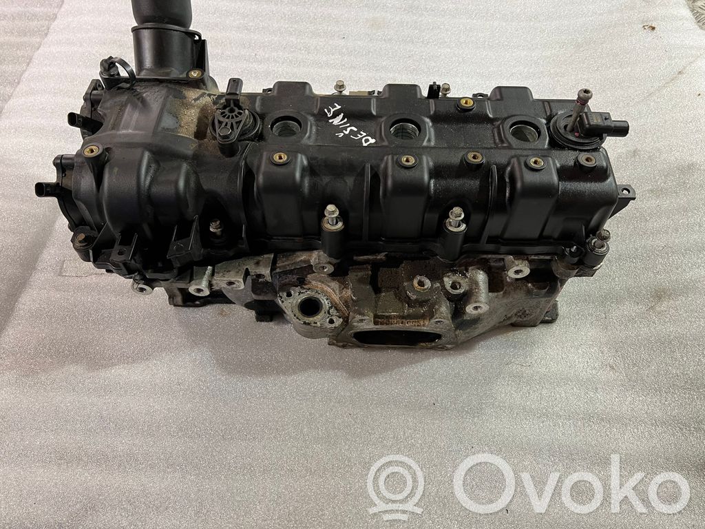Chrysler Pacifica Engine head 