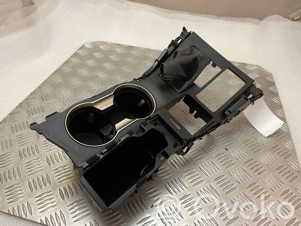 Lexus NX Portavasos delantero 
