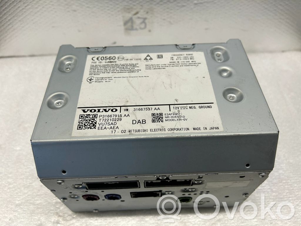 Volvo XC90 Radio/CD/DVD/GPS head unit 