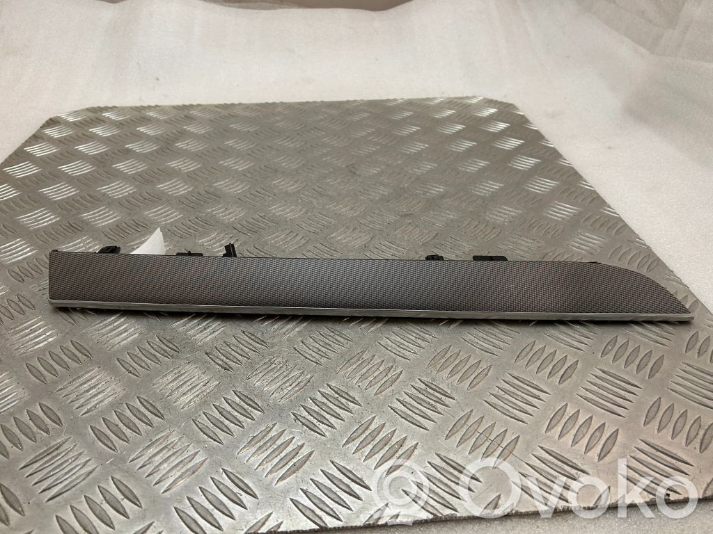 Volvo XC90 Dashboard glove box trim 
