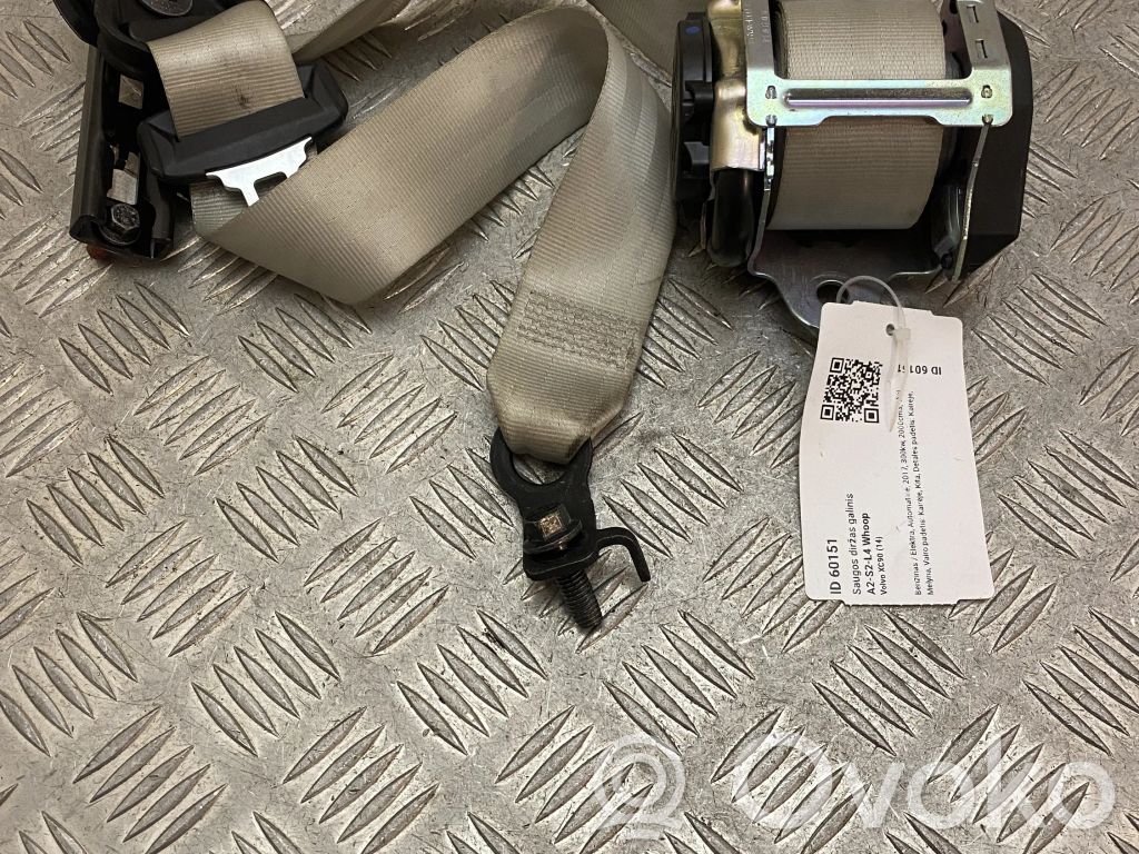 Volvo XC90 Cinturón trasero 
