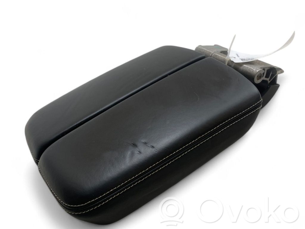 Audi Q7 4M Armrest 