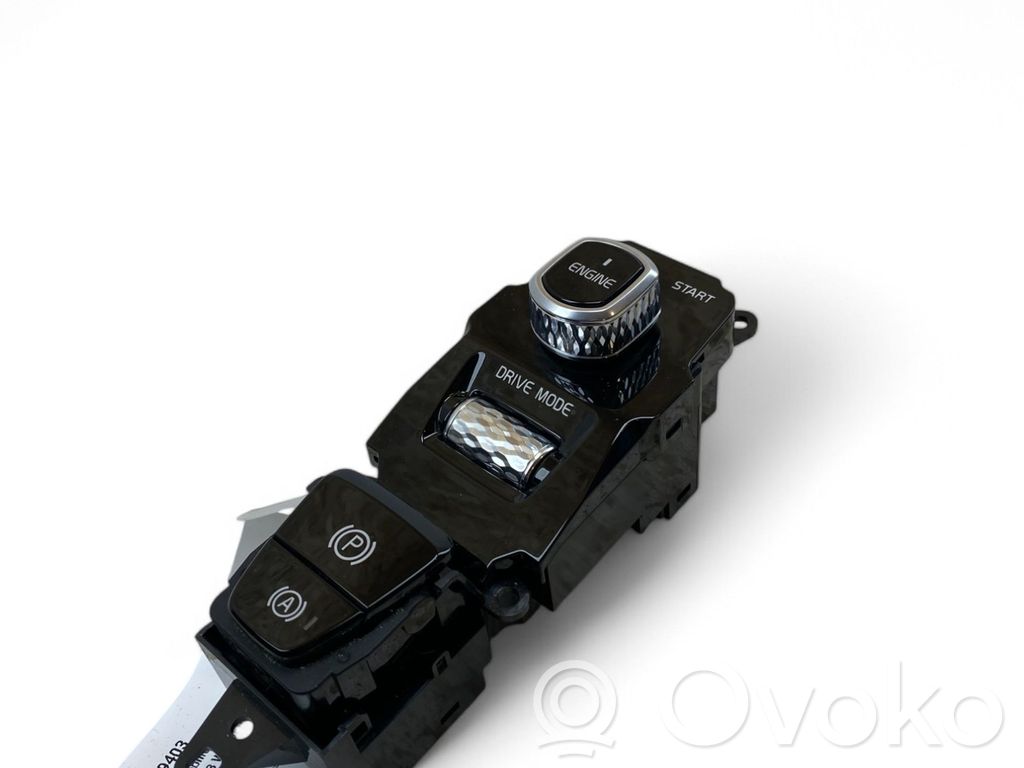 Volvo XC90 Engine start stop button switch 