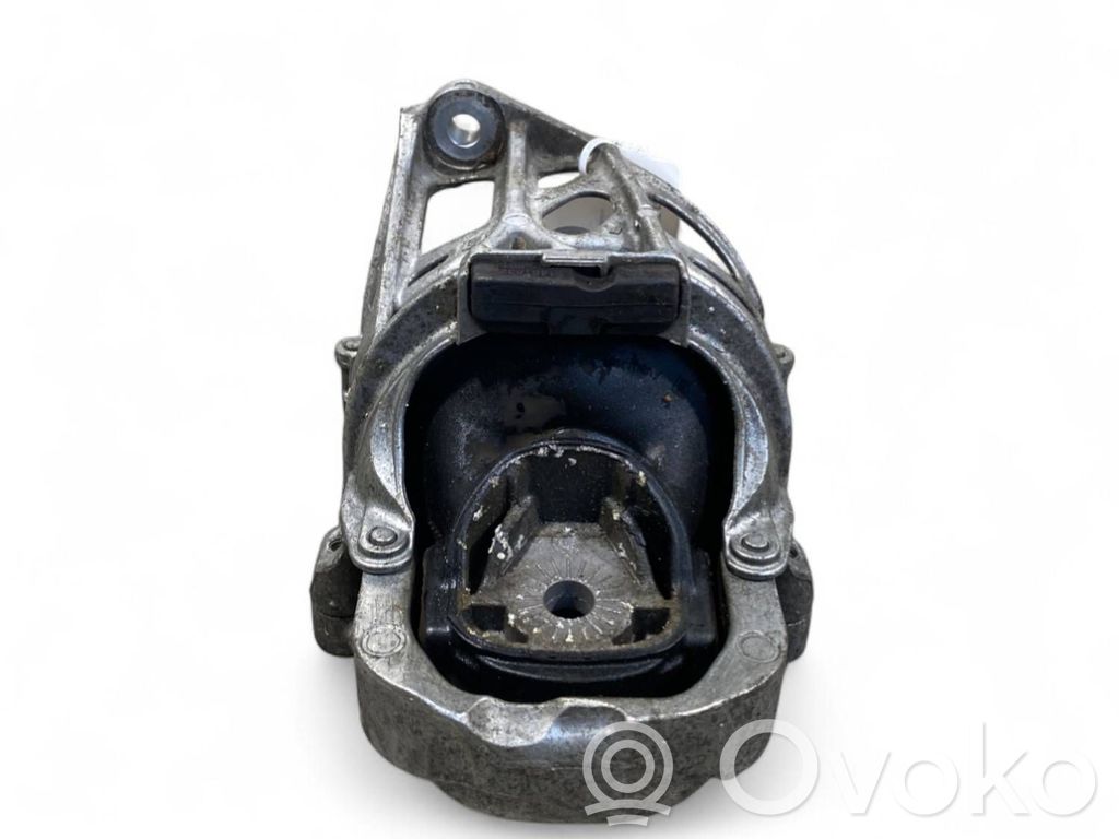 Audi Q5 SQ5 FY Engine mount bracket 
