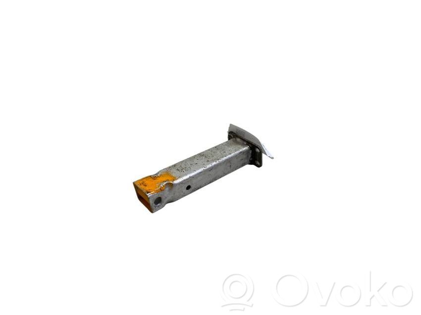 Audi Q7 4M Radiator support slam panel bracket 