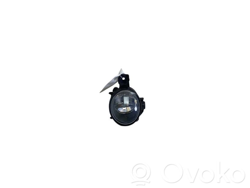 Nebelscheinwerfer vorne   89206142,6924656