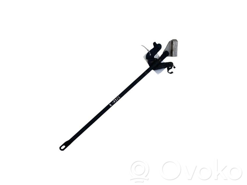 Radiator support slam panel bracket   31387654
