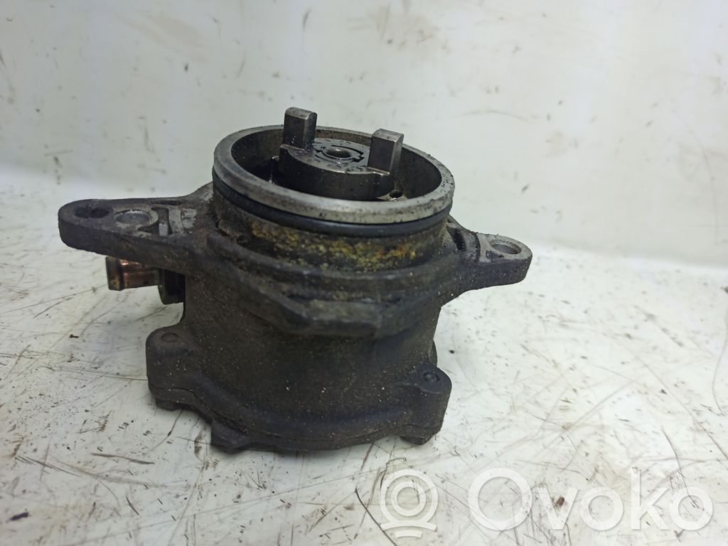 BMW 3 E46 Vacuum pump 