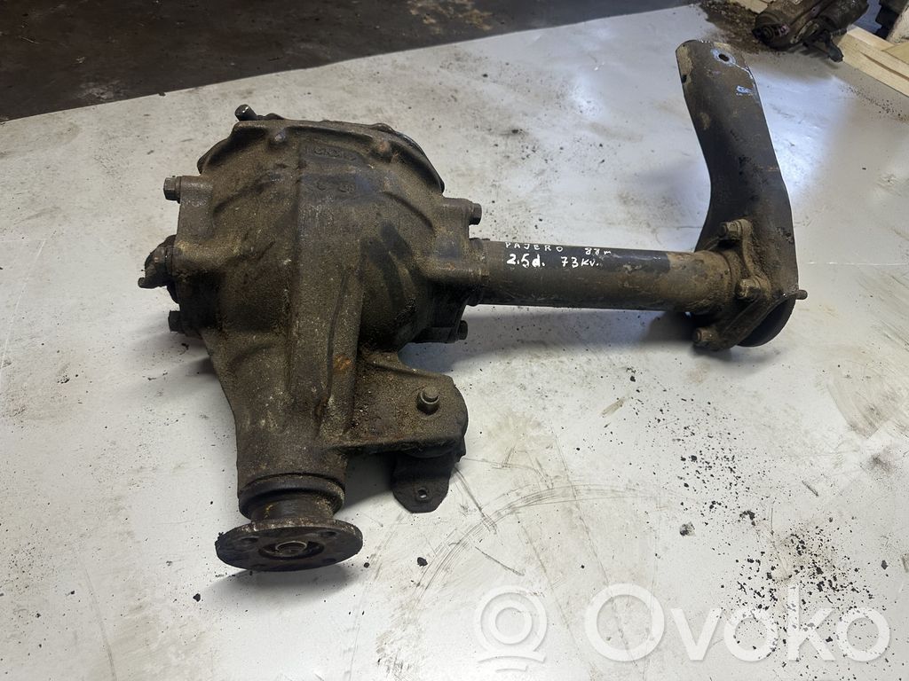 Mitsubishi Pajero Tylny mechanizm różnicowy 